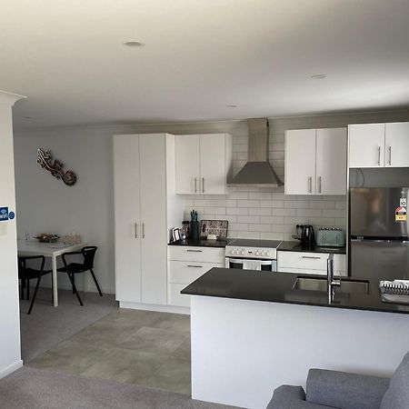 2Bd Family Or Couple Guesthouse Upstairs Near Turf Club, Hota In Bundall Gold Coast Luaran gambar