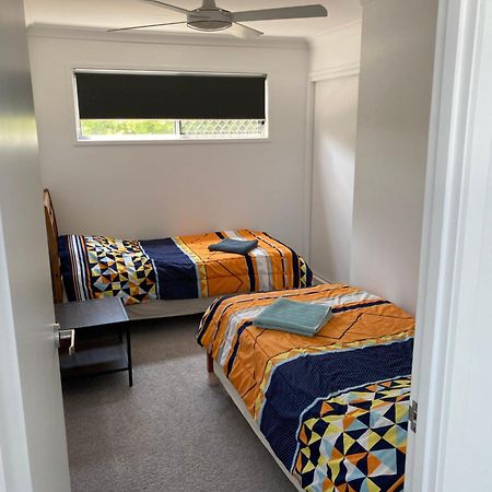 2Bd Family Or Couple Guesthouse Upstairs Near Turf Club, Hota In Bundall Gold Coast Luaran gambar