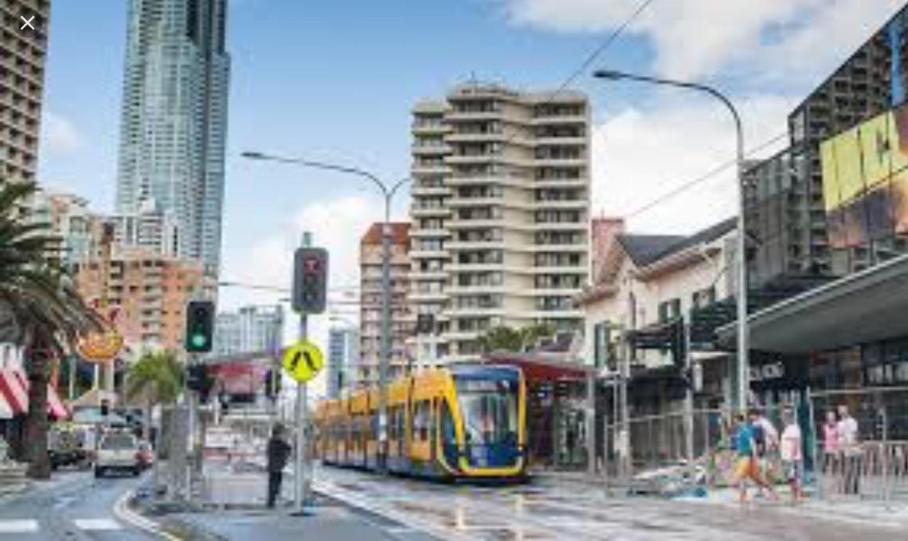 2Bd Family Or Couple Guesthouse Upstairs Near Turf Club, Hota In Bundall Gold Coast Luaran gambar